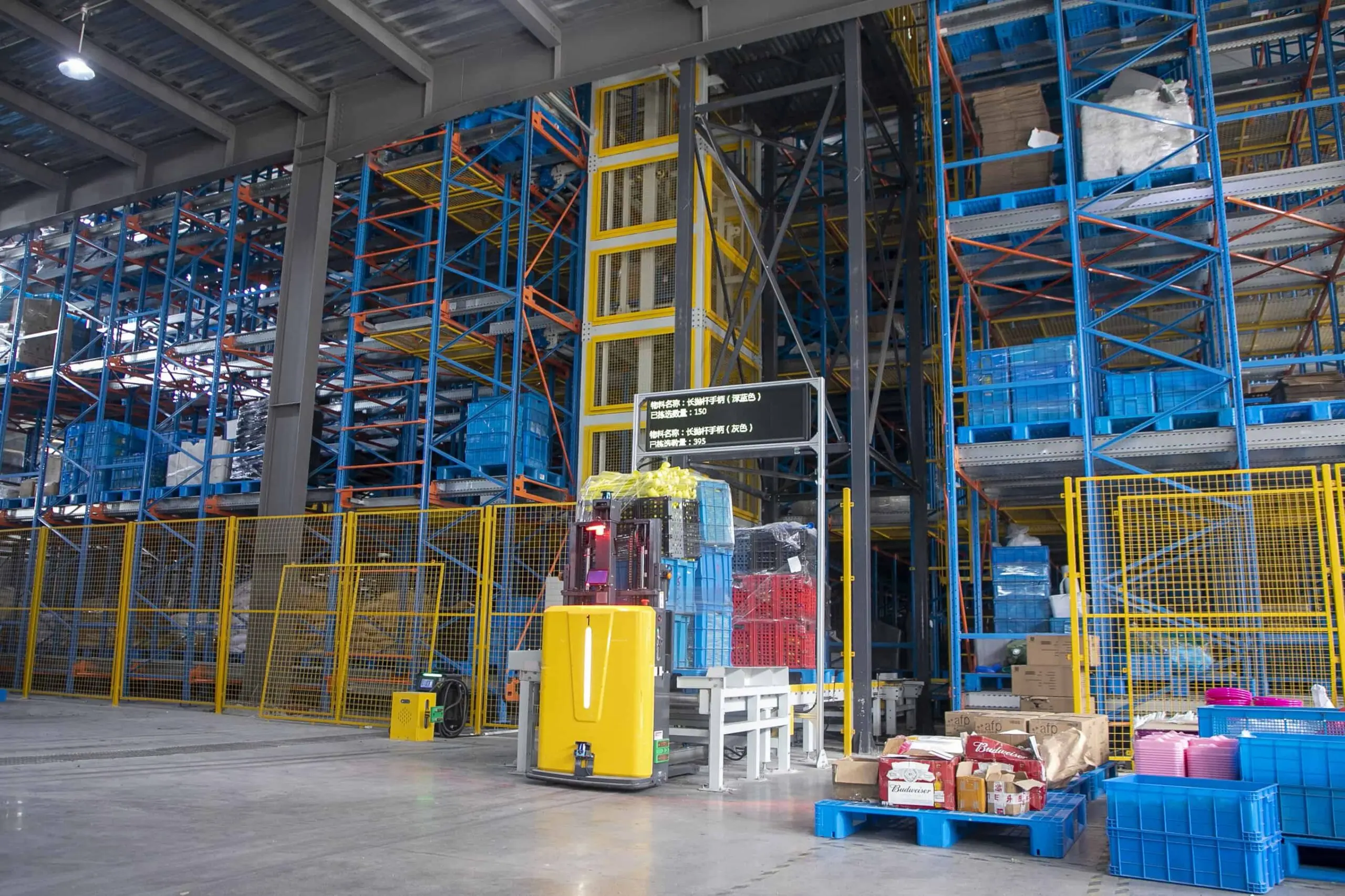 Zikoo Robotics R Bot Smart Four Way Pallet Shuttle Injection Molding Industry Shelf To Person Scaled
