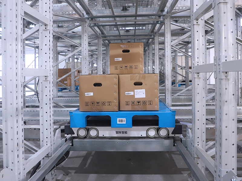 Four-way Shuttle Manufacturers: Cutting Warehousing Costs by 35%