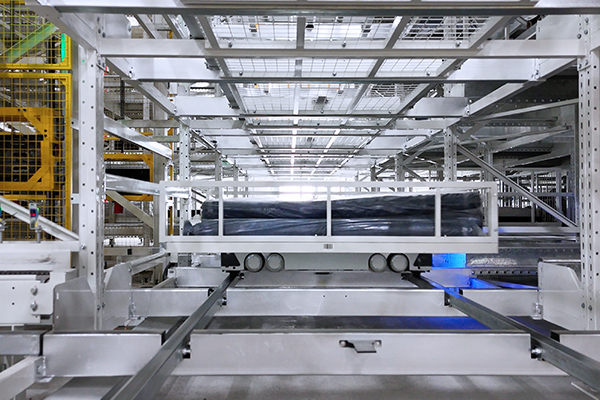 Four-Way Shuttle Systems: Maximizing Warehouse Storage Density